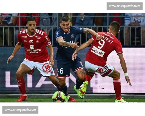 焦点赛事比分全解析 多场对决结果引爆赛场热度与排名走势变化 焦点赛事比分全解析 多场对决结果引爆赛场热度与排名走势变化