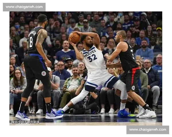 基于数据与赛场表现全面评估NBA球队综合实力的方法 基于数据与赛场表现全面评估NBA球队综合实力的方法